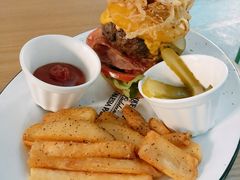 薯条-HELLO 27 意面·沙拉·帕尼尼