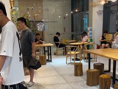 -霸王茶姬(泛海广场店)
