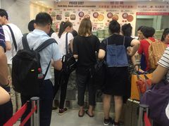 -珍妮曲奇聪明小熊(尖沙咀店)