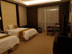 -绍兴鉴湖君澜大酒店