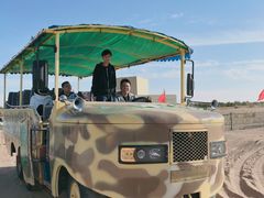 -亿利库布其七星湖沙漠生态旅游区