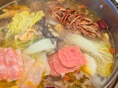 -一席地·本地鸡窝·杭帮鸡火锅(萧山银隆百货店)