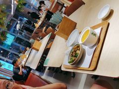 -老乡鸡(上海白玉兰广场店)