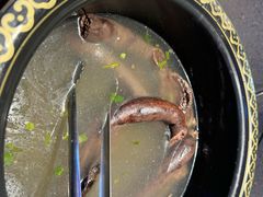 -鑫海汇海鲜烤肉火锅自助(七彩城店)