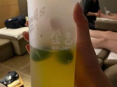 -金色印象·4K影院式足体养生(南坪桃源店)