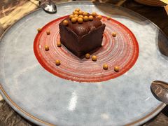 -LES ELITES 英集荟(南京西路店)