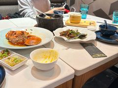 -荟廷·晶萃(陆家嘴尚悦湾店)