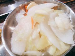 -蚝美人·生蚝海鲜烧烤(茶花园店)