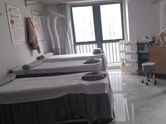 -大师兄·推拿·艾灸(公园茂一号店)