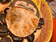 香辣牛肉-围炉三国锅盔(平江万达店)