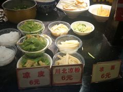 -八一路好吃街(雨田商务大厦店)