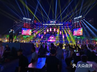 发现个地方 蒲田花海居然有大型表演