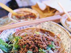 -八一好吃街·高品美食广场