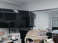 -首脑美容美发化妆美甲培训学校(长沙校区)
