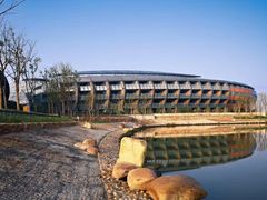 -上海滴水湖皇冠假日酒店