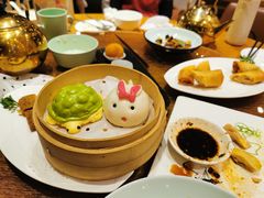 -乐忻皇朝(上海中心大厦店)