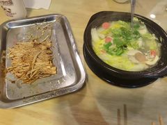 -大佬李砂锅(钱江财富广场店)