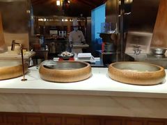 自助取餐区-九十九顶毡房(阜石路店)