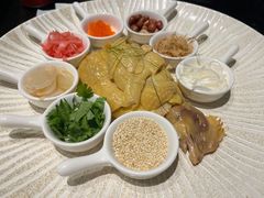 -誉八仙酒楼(静安大悦城店)