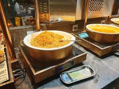-金马门国际美食百汇(珞喻路店)