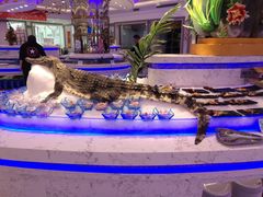 -澜悦港海鲜体验主题餐厅