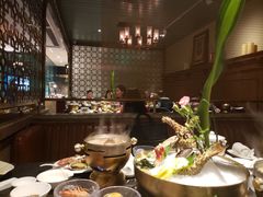 -半岛翡丽海鲜自助餐厅(观风亭店)