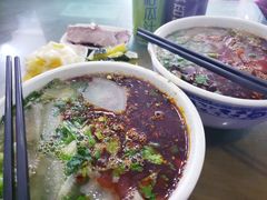 -吾穆勒蓬灰牛肉面·清真(北滨河中路店)