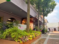 -花隐·美芙炫海菲秀皮肤管理中心