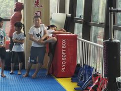 -健成运动中心·体适能跆拳道少儿格斗体考跳绳