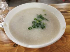 -河记肠粉店