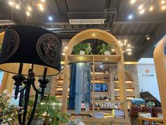 -桉树林A coffee 森林餐厅(三圣乡店)