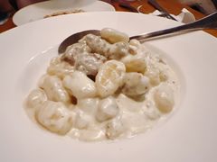 土豆面配香肠蓝乳酪酱-La Tavernetta(Bar à Vin)(乌鲁木齐路店)