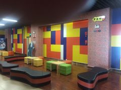 -完美世界影城(昆明翡翠湾店)
