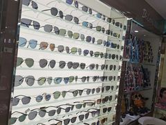 -华彬眼镜专业渐进配镜(潘家园店)