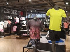 -NIKE(虹悦城店)