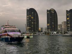 -三亚游船旅游中心(三亚鹿回头游艇游船公共码头店)