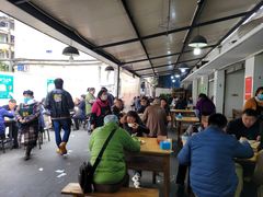 大堂-温记府廟豆汤饭·始于1955年(海椒店)