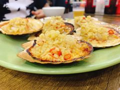 蒜蓉粉丝蒸大元贝-贞姨美食·老字号海鲜大排档