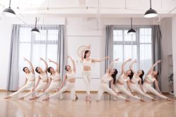 点击看大图 -亚太瑜伽普拉提学院