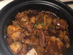 草菇烧牛腩-那家小馆•北京菜•烤鸭(中关村店)