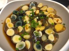浇汁小皮蛋-前门后头老北京铜锅涮肉·京味菜·烤鸭(伊藤洋华堂店)