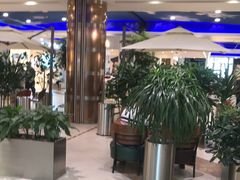 -燕莎奥特莱斯购物中心