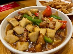 蘑菇炒肉-蓉李记成都名小吃(宜昌伍家岗万达店)