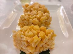 -广州万富希尔顿酒店·感趣自助餐厅·金秋蟹宴生蚝海鲜刺身