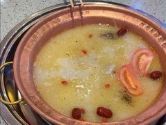 -阿婆情腊排骨火锅(金虹路店)