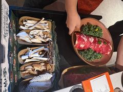 -芸山季·云南山珍菌火锅(人民广场来福士店)