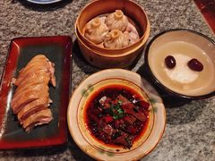 天王烤鸭包-南京大牌档(中关村店)