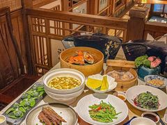 -成隆行·蟹王府(九江路店)