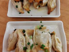 牛肉鍋貼-小姜锅贴(凤凰街店)