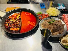 -鹿鸣山草本茶香火锅(园西路店)